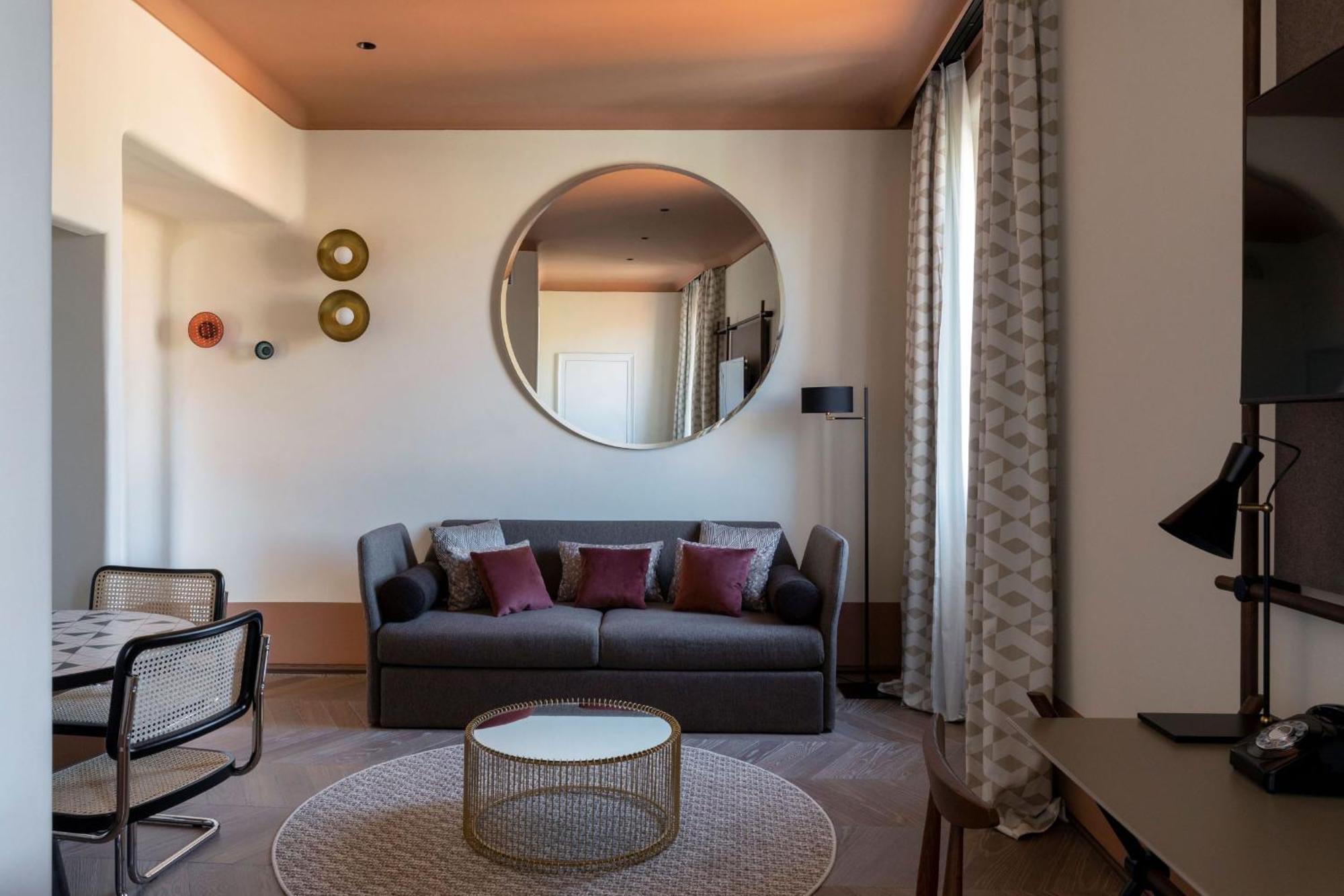 Palazzo Velabro, A Member Of Design
